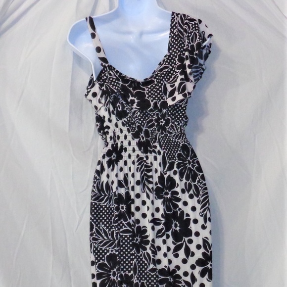 BEACH FASHION HAWAIIAN BLACK  FLORAL PRINT FULL LENGTH SUNDRESS L - Picture 5 of 6